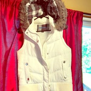 Maurices White Vest